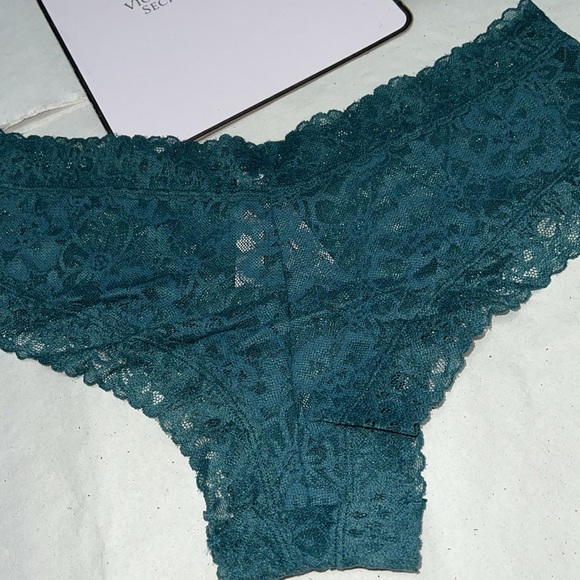 Victoria's Secret Cheeky Lace Panty XL - Picture 8 of 13